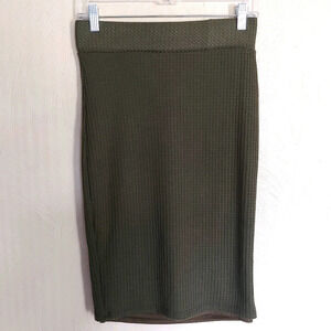Myths Green Waffle Knit Pencil Skirt with Elastic Band Waist Size Women's Medium